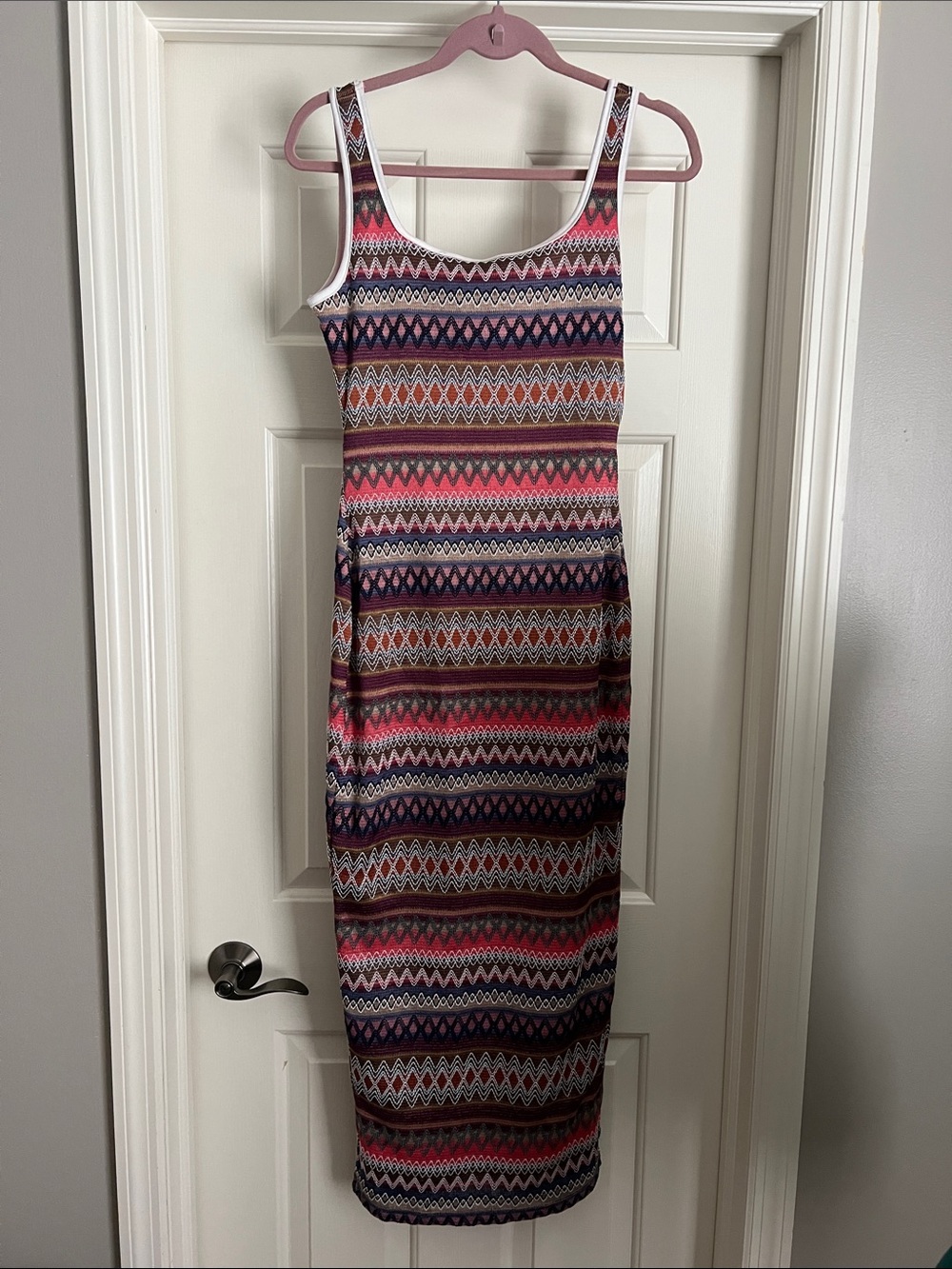 Sleeveless Striped Pattern Maxi Dress